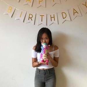 Meet your Posher, Monica